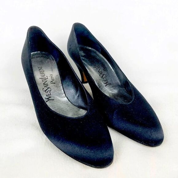 Vintage Yves Saint Laurent Heels Black Satin 6.5 Classic Kitten Pump YSL - Picture 7 of 8